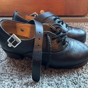 Fays Irish dance Hard shoes Size 2 wide
